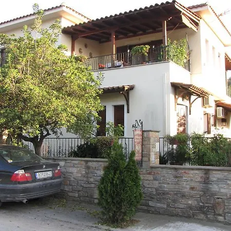 Rafaela House Apartament *